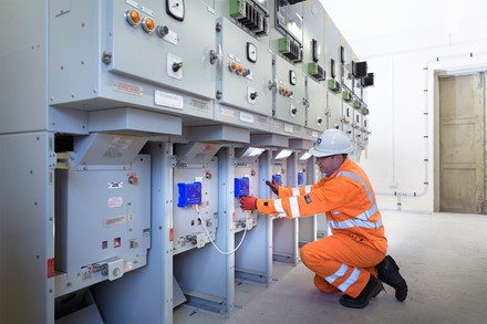 managing partial discharge in switchgear
